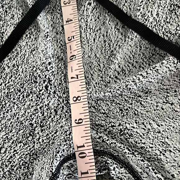 Lululemon Speckled Jet Pant. EUC - Picture 9 of 13